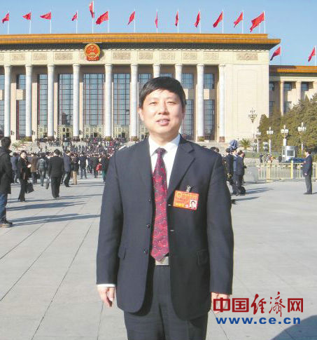 樊会涛代表：依靠科技创新驱雾霾