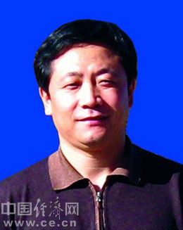 樊维斌任陕西省委副秘书长、省委政策研究室主任