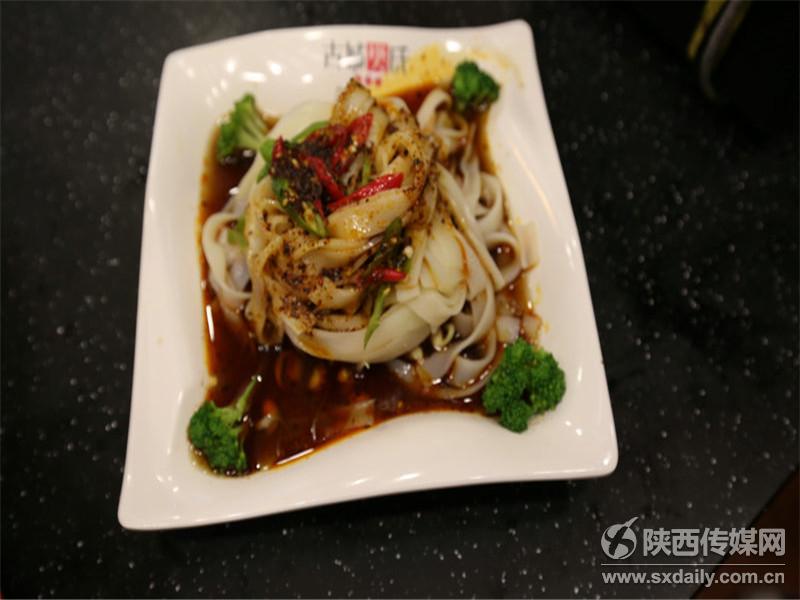 古城樊氏打造咱老陕的“三秦快餐” 网友：嘹咋咧（高清组图）【7】